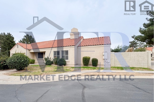 Photo - 2Bed/2Bath w/ Office-House at 40th St/Cactus-Garg!