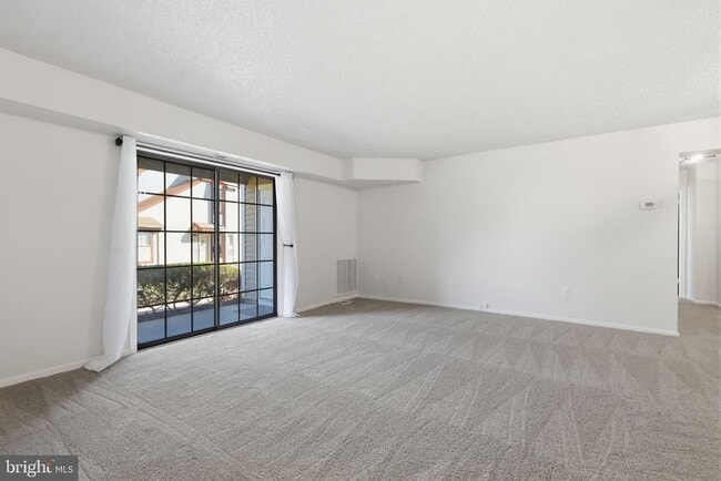 Photo - 2014 Barry Ct