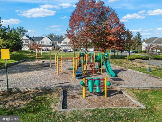 Photo - 72 River Birch Cir