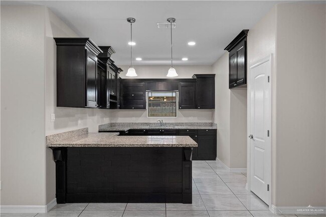 Photo - 18 Pedernal St