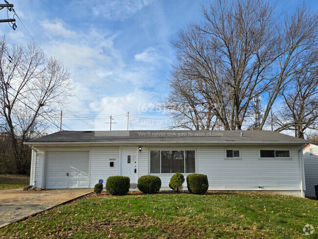 Building Photo - 10173 Dellridge Ln Rental