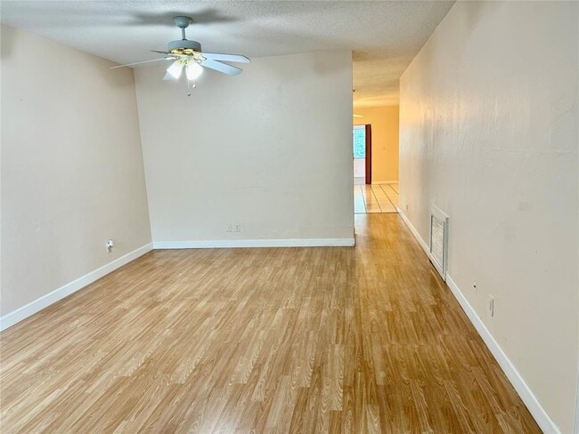 Photo - 11461 NW 38th St