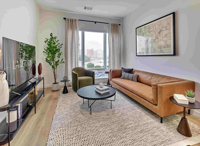 Photo - The Langdon (Lynbrook Station)