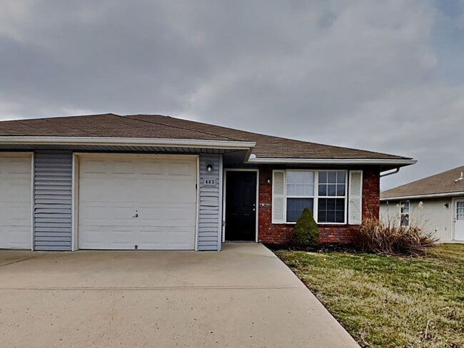 Building Photo - 3 BR/2BA | Newly Renovated Single Family Home | 1-Car Covered Parking | Gated backyard