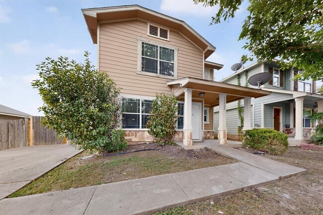 Photo - 13528 Briarcreek Loop