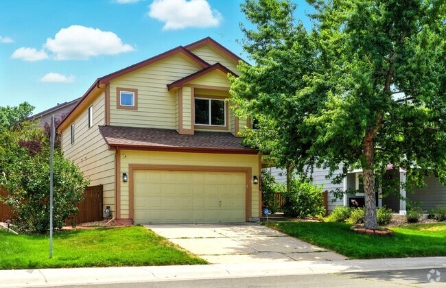 Building Photo - Amazing 3 Bed 4 Bath Highlands Ranch House...