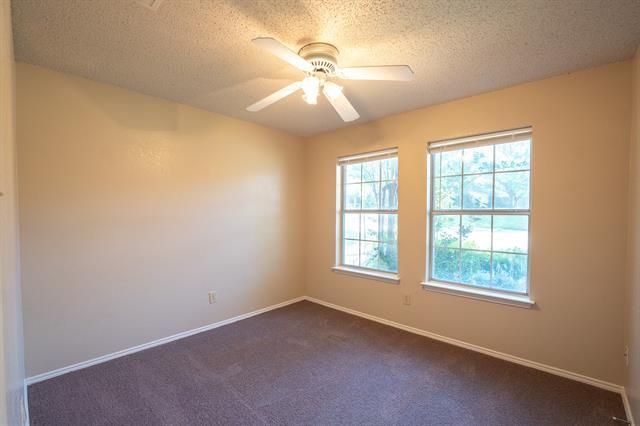 Photo - 831 Ash Grove Ln