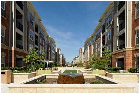 Photo - The Huntington Club