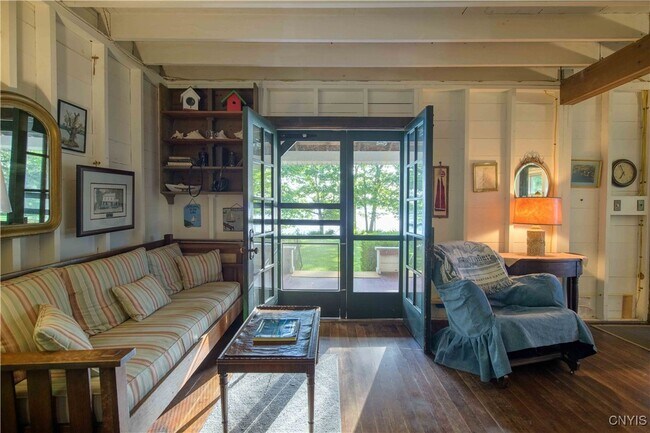 Photo - 3177 E Lake Rd