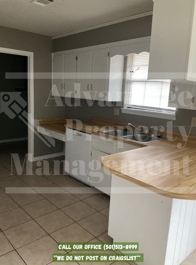 Photo - 9 Mdw Crk Dr