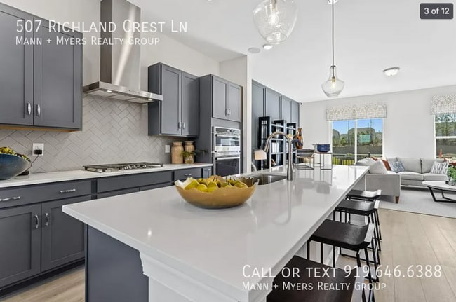 Photo - 507 Richland Crst Ln