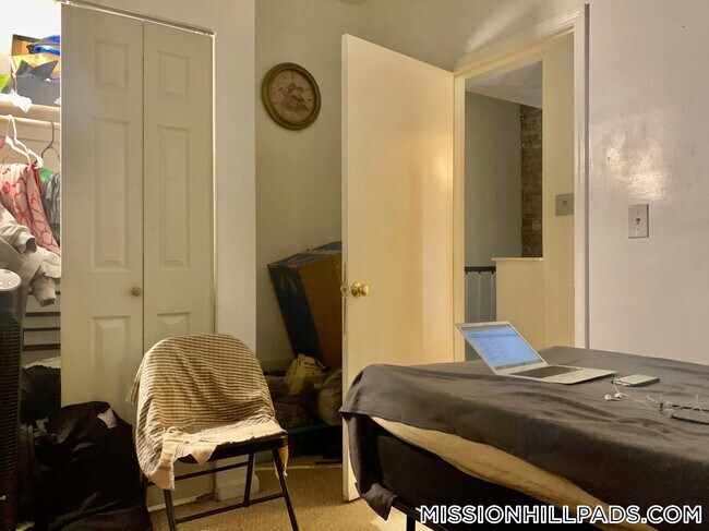 Photo - 63 S Huntington Ave Unidad 2