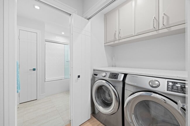 Photo - 818 Tanbark Dr