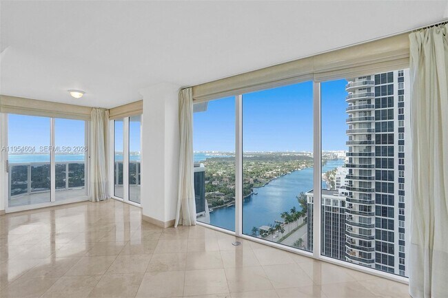 Photo - 4775 Collins Ave Unit 3007