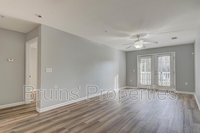 Photo - 7108 W Friendly Ave