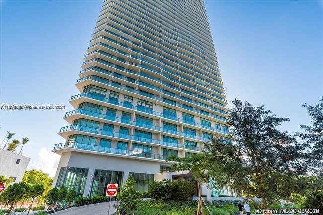 Building Photo - 501 NE 31st St Unit 1204 Rental