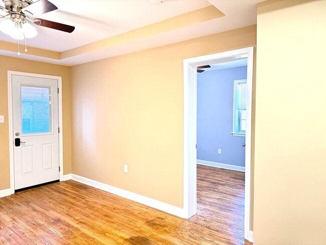 Photo - 8800 Plymouth St Unidad 1