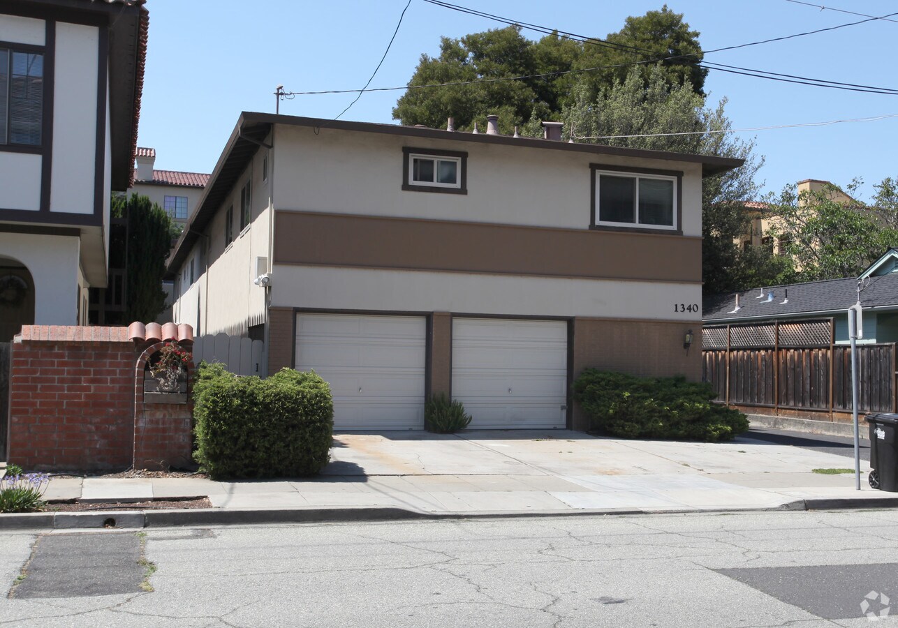 Photo - 1340 Cherry St