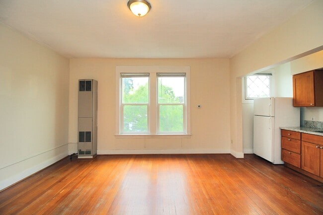 Photo - 8007-8015 N Denver Ave Unidad 06