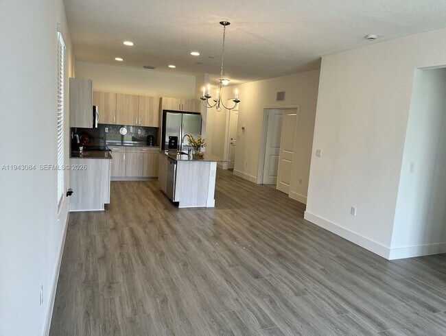 Photo - 5621 Cassidy Ln