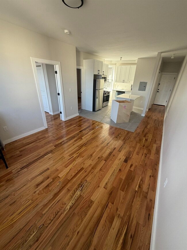 Photo - 31-33-33 66th St Unit 3B