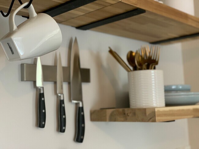 Photo - 224 N Cleveland St House