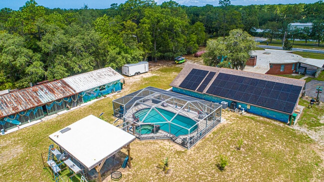 6656 W Hilger Ct Unit Mermaid Manor Carriage House