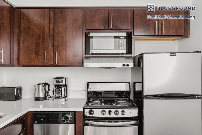 Photo - 200 E Chestnut St Unidad FL14-ID1155