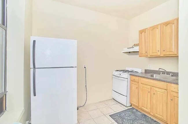 Photo - 608 St Nicholas Ave Apartment