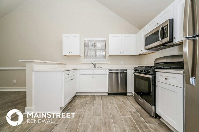 Photo - 110 Emerald Ln