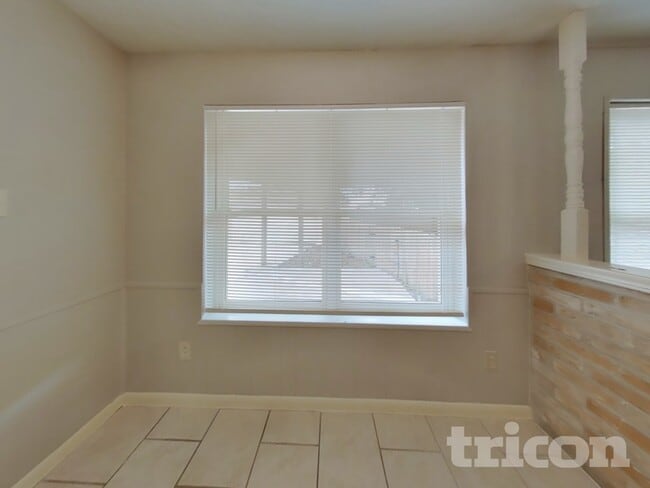 Photo - 12027 Arrowhead Glen Dr