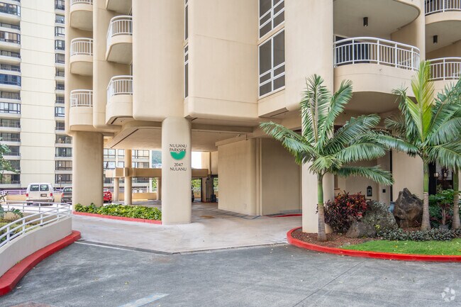 Nuuanu Parkside
