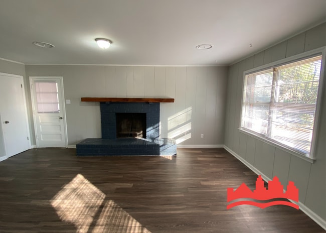 Photo - 2188 St Elmo Ave