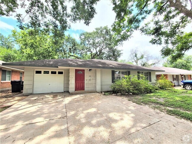 Building Photo - 4514 Libbey Dr Rental