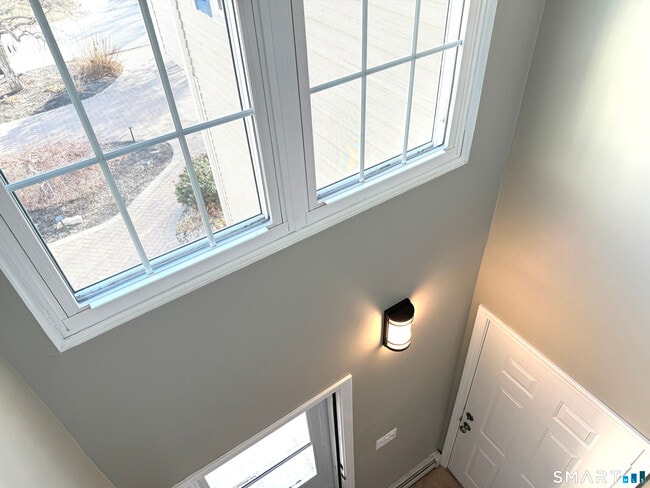 Photo - 94 Waldron Dr