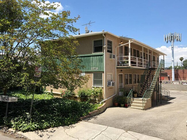 Photo - 22719 Del Valle St Unidad E