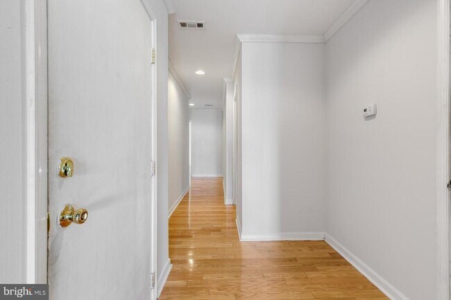 Photo - 2024 Ridge Ave Unit 2