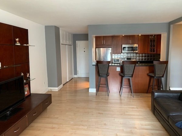 Photo - 145 Pinckney St Unit 319