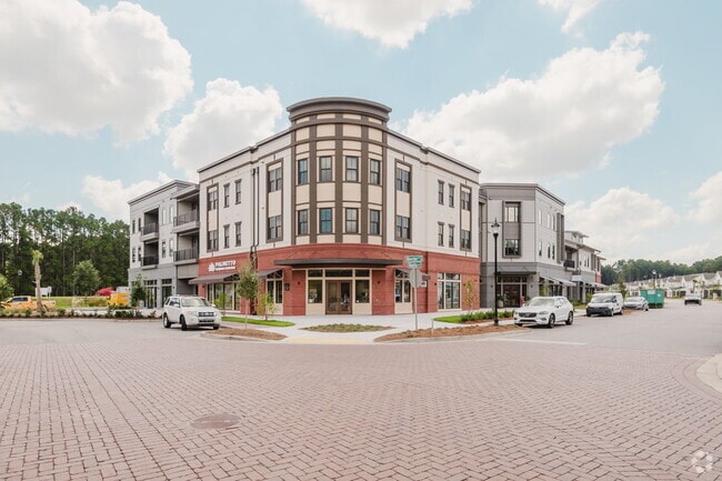 Building Photo - Be the first to Live in the Washington Squ... Unit 212 Rental