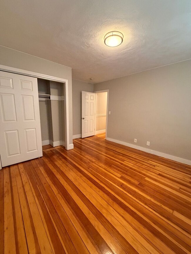 Photo - 260 Washington Apartments – Modern Living in the Heart of Salem