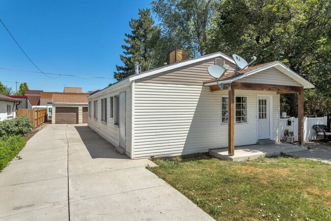 Photo - GORGEOUS Duplex in South Salt Lake!!!