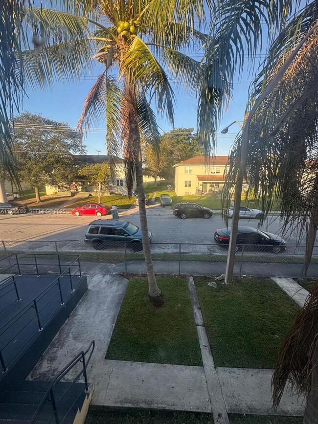 Photo - 8407 NW 5th Ave Unit 8407