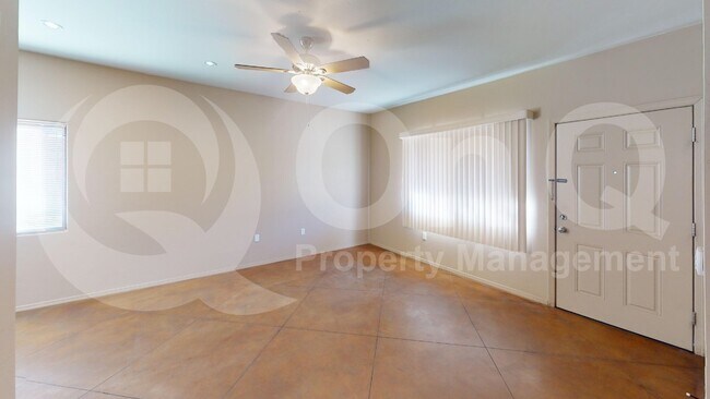 Photo - 4017 N Stone Ave
