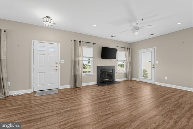 1416 Nestlewood Ct