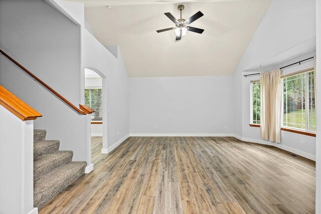 Photo - Spacious 3-Bed Home w/ AC, RV Parking & Hu...