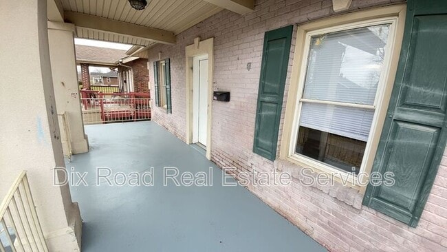 Photo - 821 Sixteenth Avenue