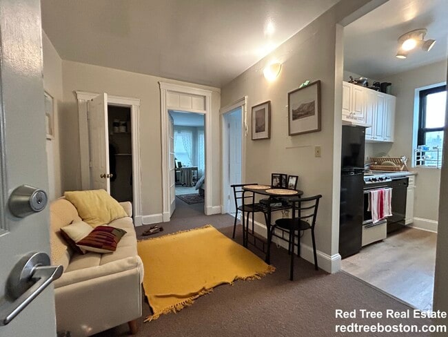 Unidad 3B - 822 Beacon St