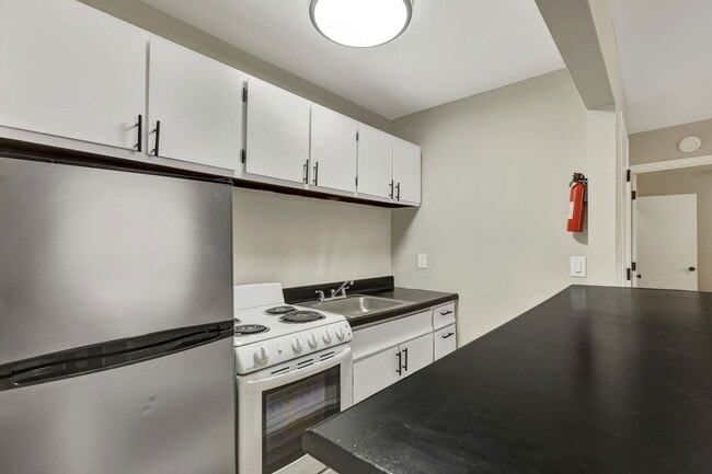 Photo - 2841 Cypress Way Unit 1