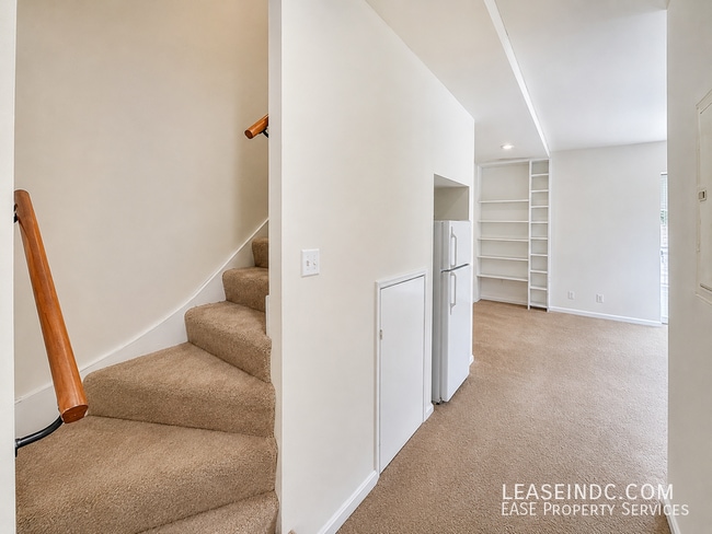 Photo - 1532 15th St NW Unit #REAR