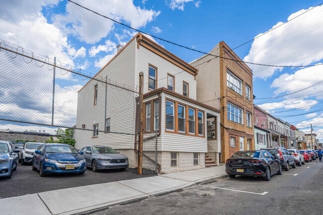 Photo - 600 67th St Unit 2